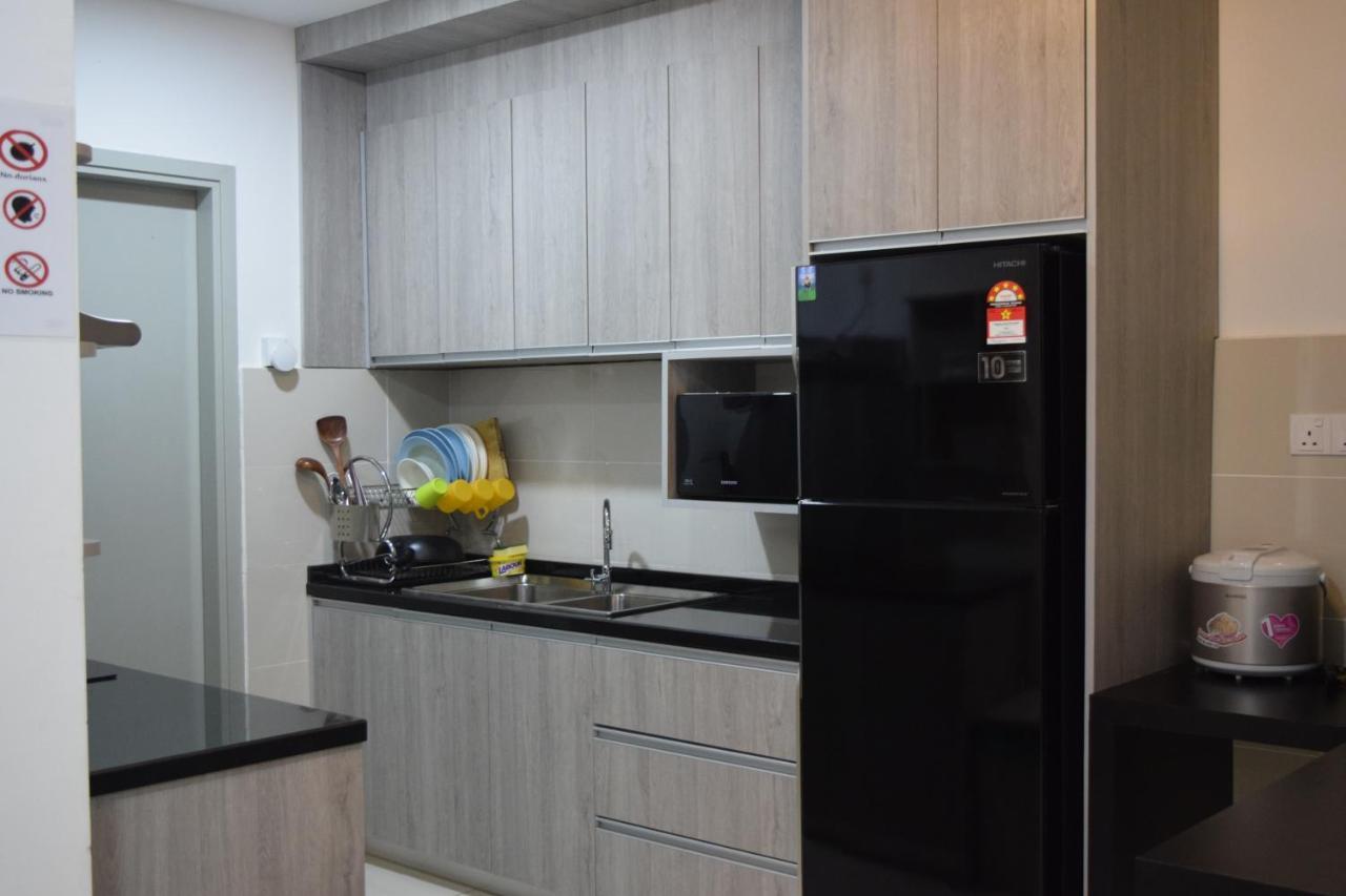 Sutera Avenue Kota Kinabalu Apartment Bagian luar foto