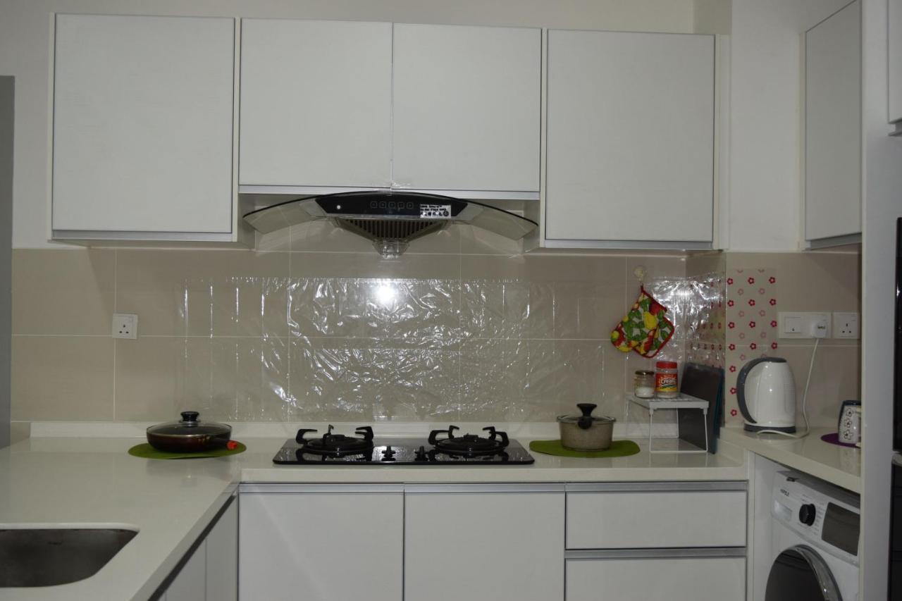 Sutera Avenue Kota Kinabalu Apartment Bagian luar foto